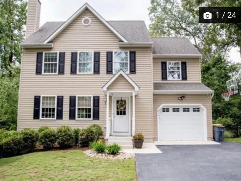 814 Whitewood Trl — Photo 1