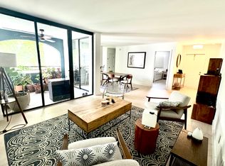 3553 Magellan Cir APT 318, Miami, FL 33180