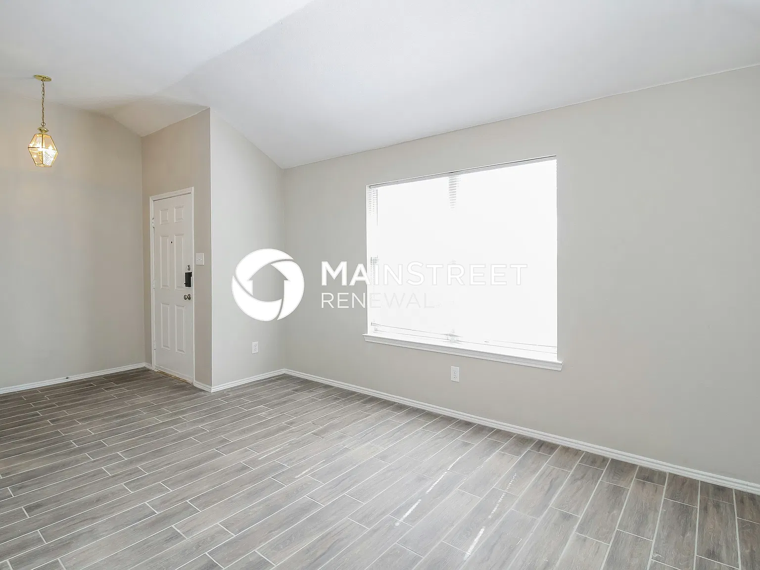 12004 Gold Creek Dr — Photo 2
