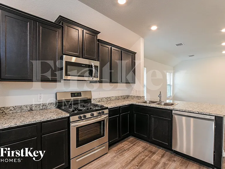 18446 Summit Ranch Dr — Photo 8