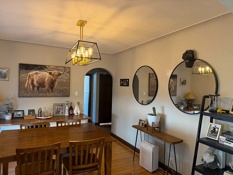 5804 Pernod Ave — Photo 9