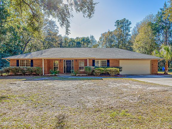 2nd image of 7832 Forest Cir