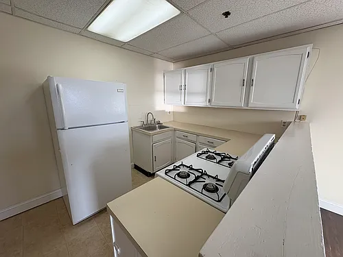 202 Rantoul St #12 Photo 1