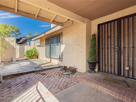 2nd image of 4492 E Rochelle Ave