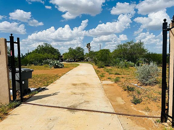 3rd image of 20655 Us Highway 83 N