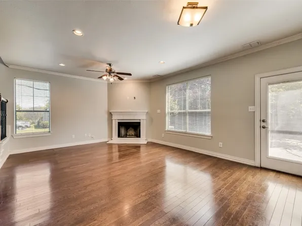 1201 Plaza Way, Richardson, TX 75080