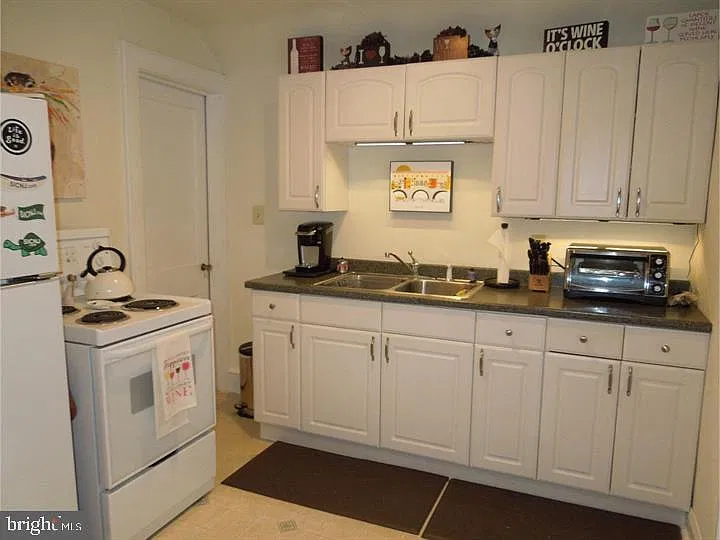 1 bed, 1.0 bath, 1200 sqft, $1,850 — Photo 4