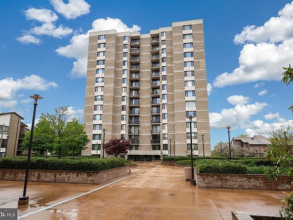 3rd image of 4 Monroe St APT 506