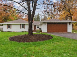 1130 Orkla Dr, Golden Valley, MN 55427