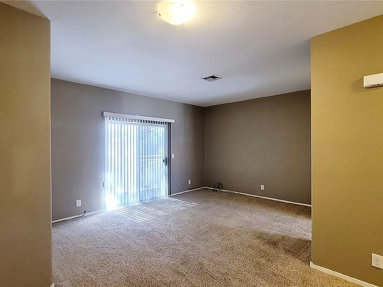 1900 N Torrey Pines Dr #203 — Photo 6