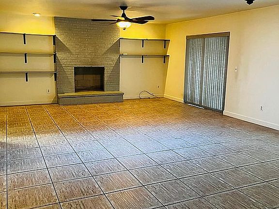 4th image of 2419 S Summerlin Ave