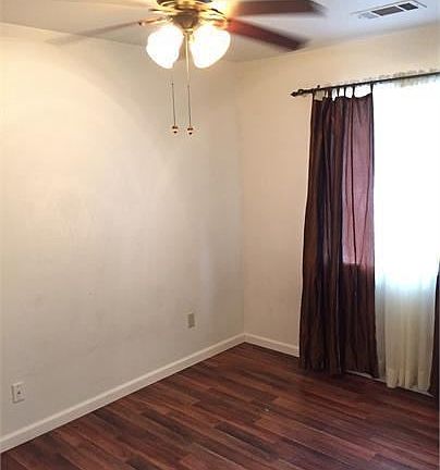 4th image of 2420 W Packwood Dr