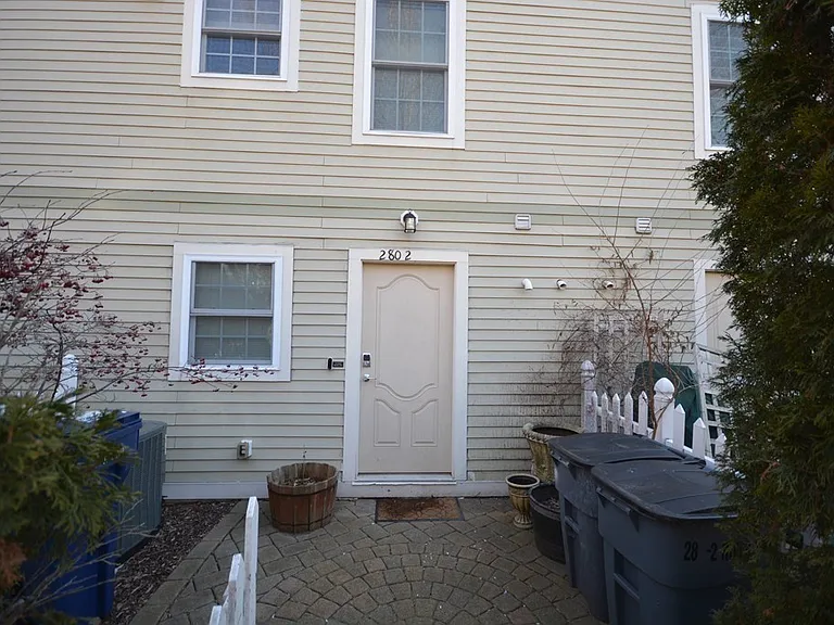 280 River St #2 — Photo 17