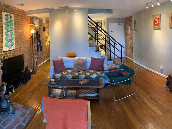 410 11th St NE APT 24, Washington, DC 20002
