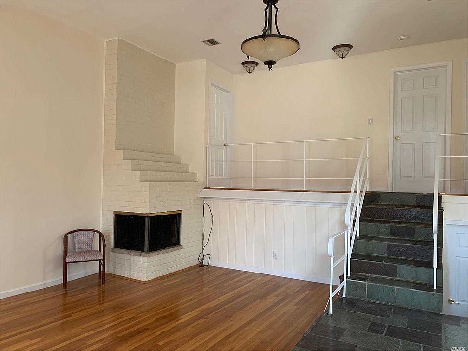 2nd image of 27 Elderberry Rd