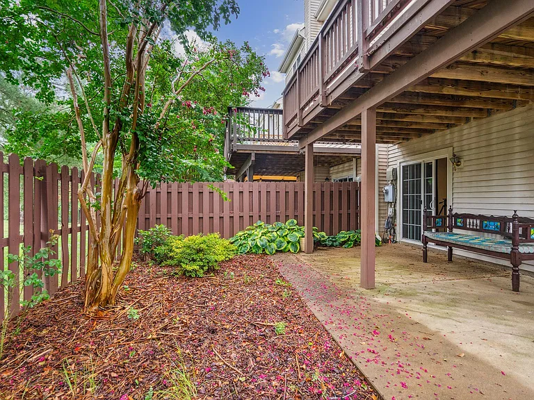 7035 Fieldhurst Ct #1 — Photo 26