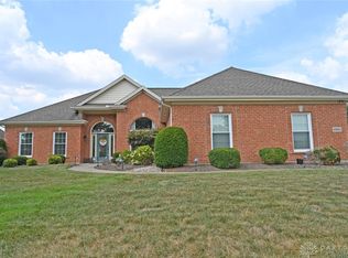 3981 Carmela Ct W, Bellbrook, OH