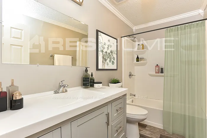 421 Stockade Dr — Photo 11
