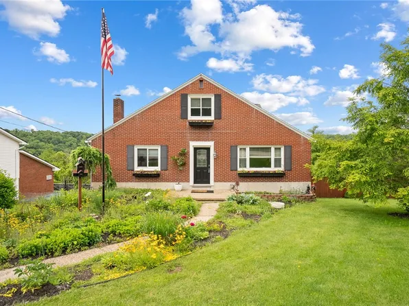 1904 E National Pike, Scenery Hill, PA 15360