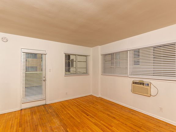 3rd image of 1245 N Laurel Ave #12