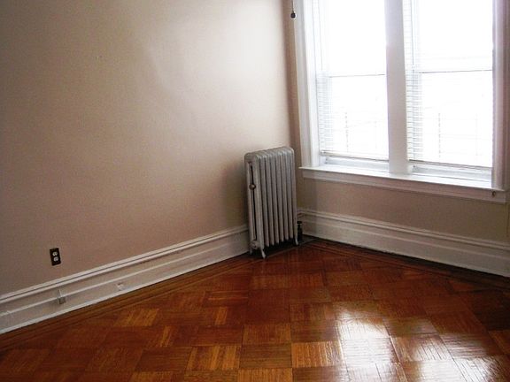 2nd image of 399 Stuyvesant Ave APT 2