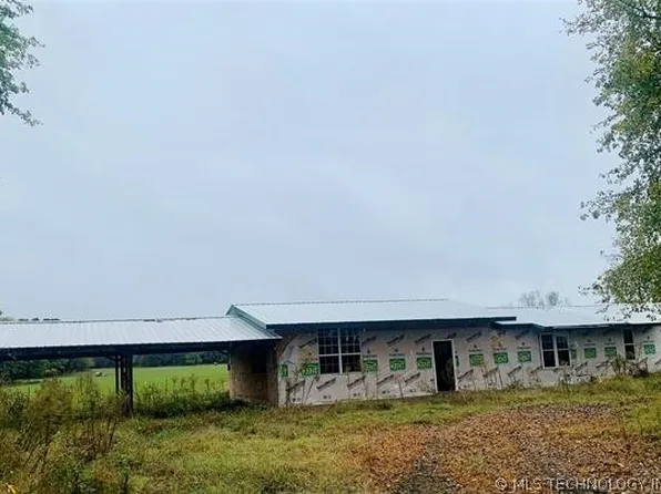 10684 E Don Maggard Rd, Locust Grove, OK 74352