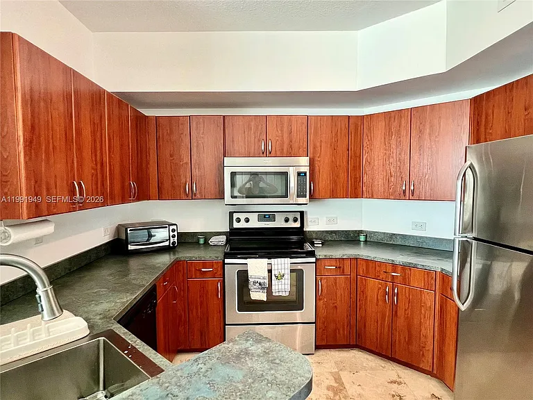 9172 Collins Ave #305 — Photo 6