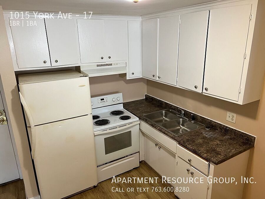 1st image of 1015 York Ave #17