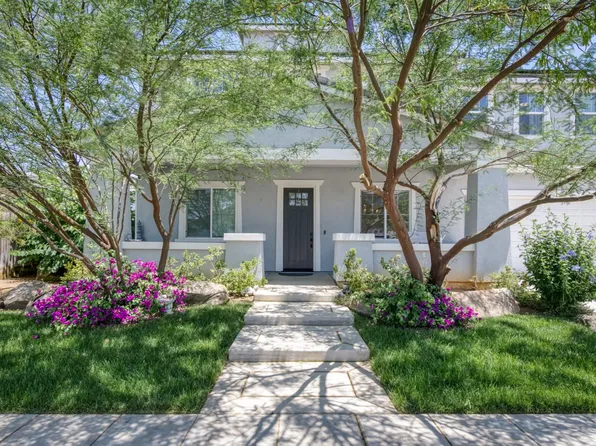 2288 N Bliss Ave, Fresno, CA 93727