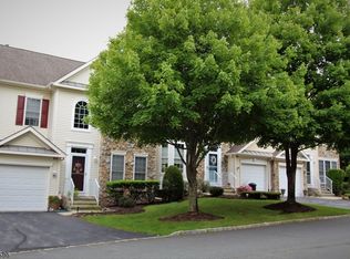 15 Rolling Views Dr, Little Falls, NJ 07424