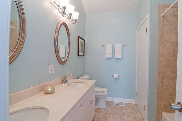 Upstairs Bathroom