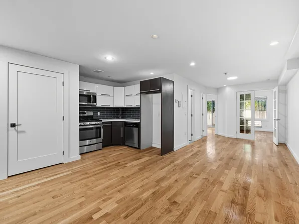 2011a Fulton Street image 1 of 12