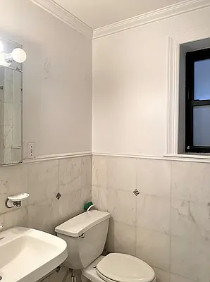 Rented by CitySites Real Estate Group | media 20