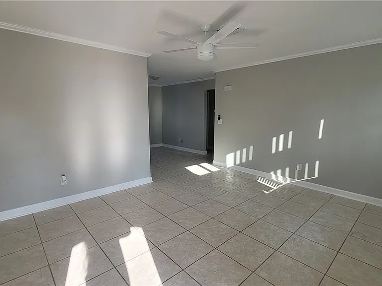 4402 Santa Barbara Blvd — Photo 2