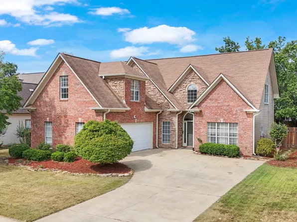 8228 Wynwood Dr, Helena, AL 35080