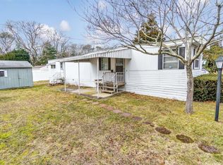 620 Montauk Hwy TRAILER 42, Westhampton Beach, NY 11978