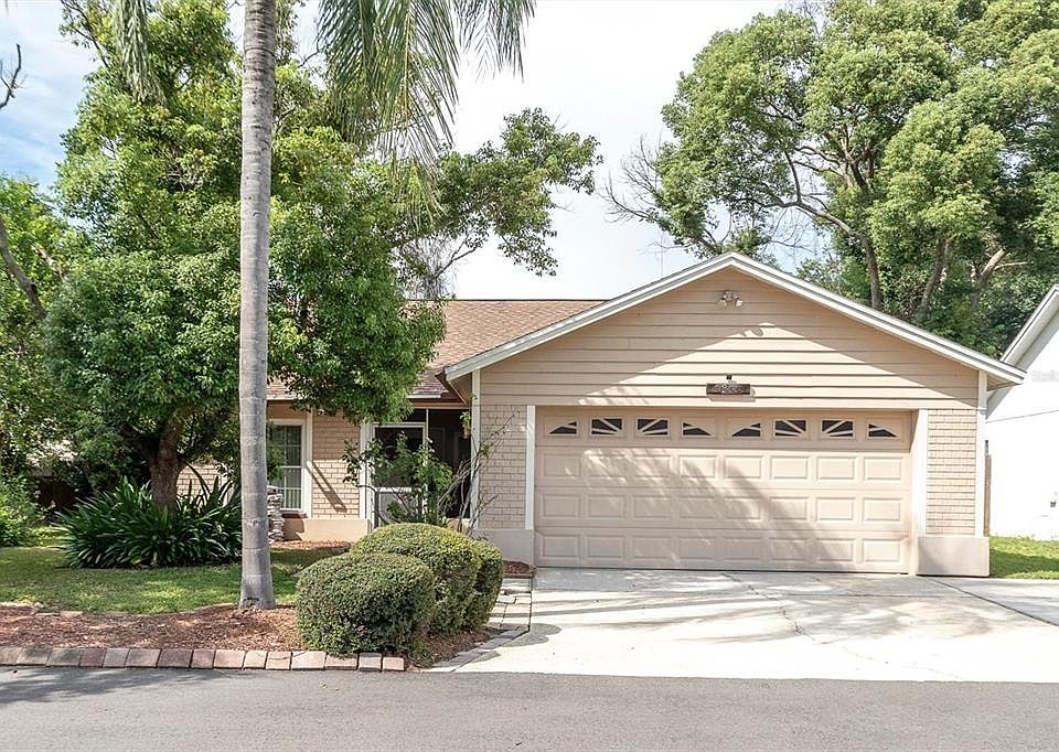 1st image of 10833 LIVINGSTON DRIVE