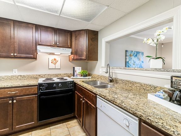 5th image of 1322 Dulles Dr APT F