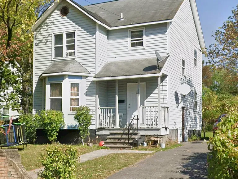 627 Cannon St — Photo 6