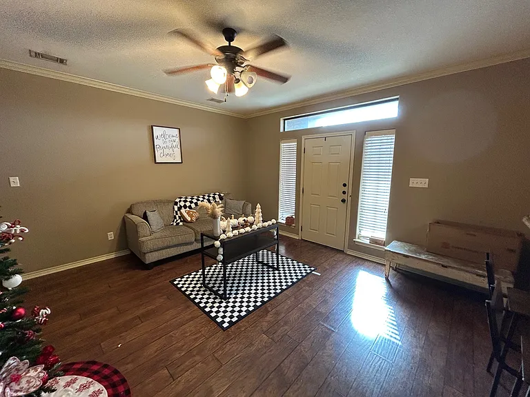 3302 General Pkwy — Photo 3