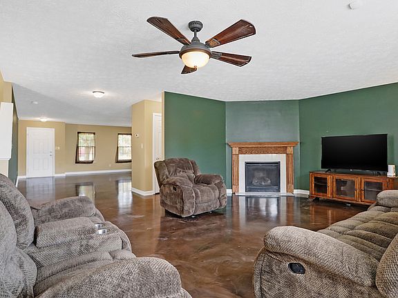 5th image of 6635 Greenspire Pl