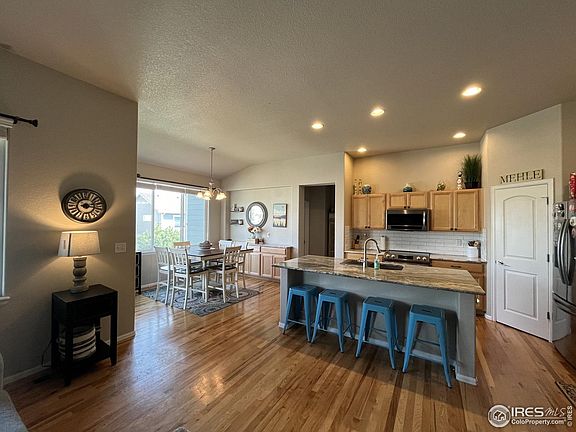 5th image of 2426 Marshfield Ln