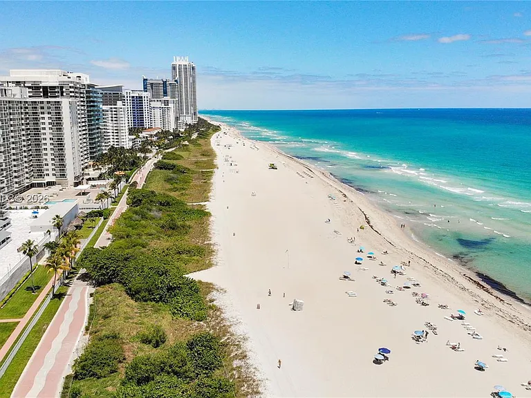 5601 Collins Ave #711 — Photo 19