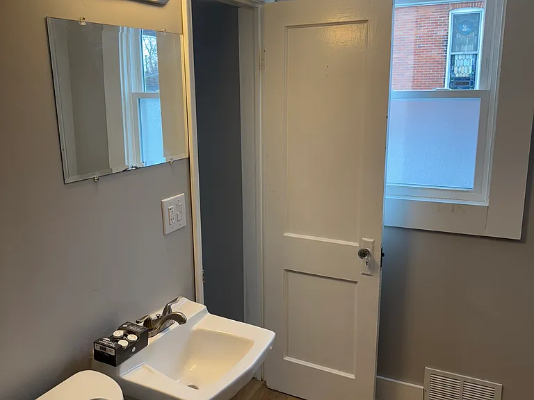 69 Ashton Pl #1 — Photo 14