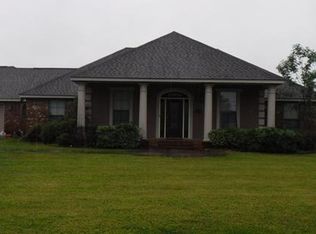 13516 Ellis St, Vacherie, LA 70090