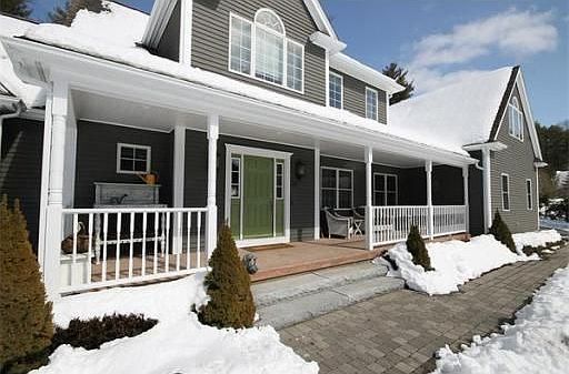 2nd image of 39 Massachusetts Ave