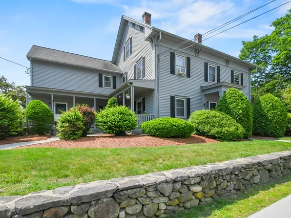 192 Pleasant St APT 3, Leominster, MA 01453