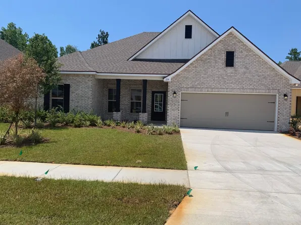 139 Flora Ln, Freeport, FL 32439