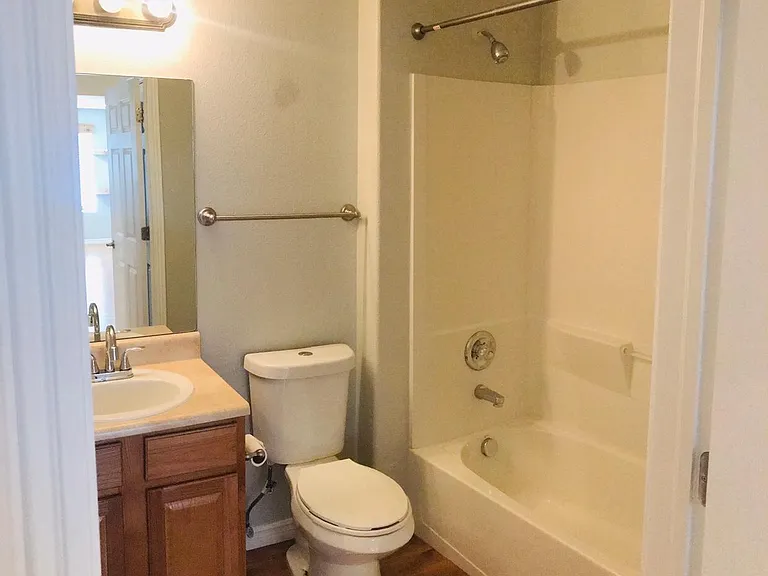 4764 Copeland Cir #201 — Photo 7