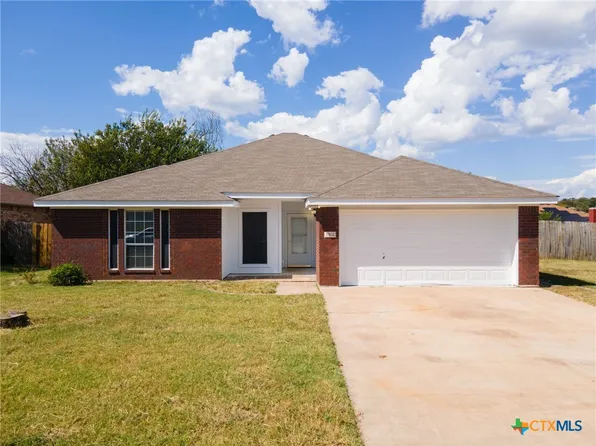 1302 Creek St, Copperas Cove, TX 76522